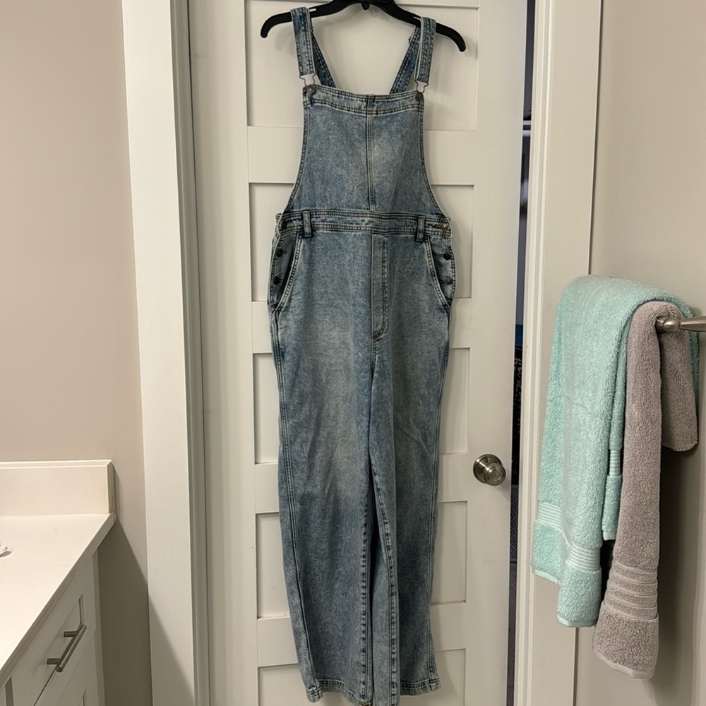 Aerie by American Eagle Wide Leg Overalls